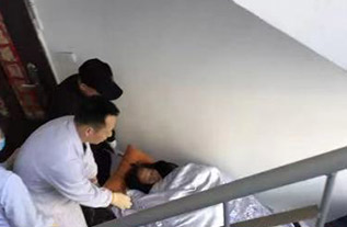 阿瓦提县病人院后返乡