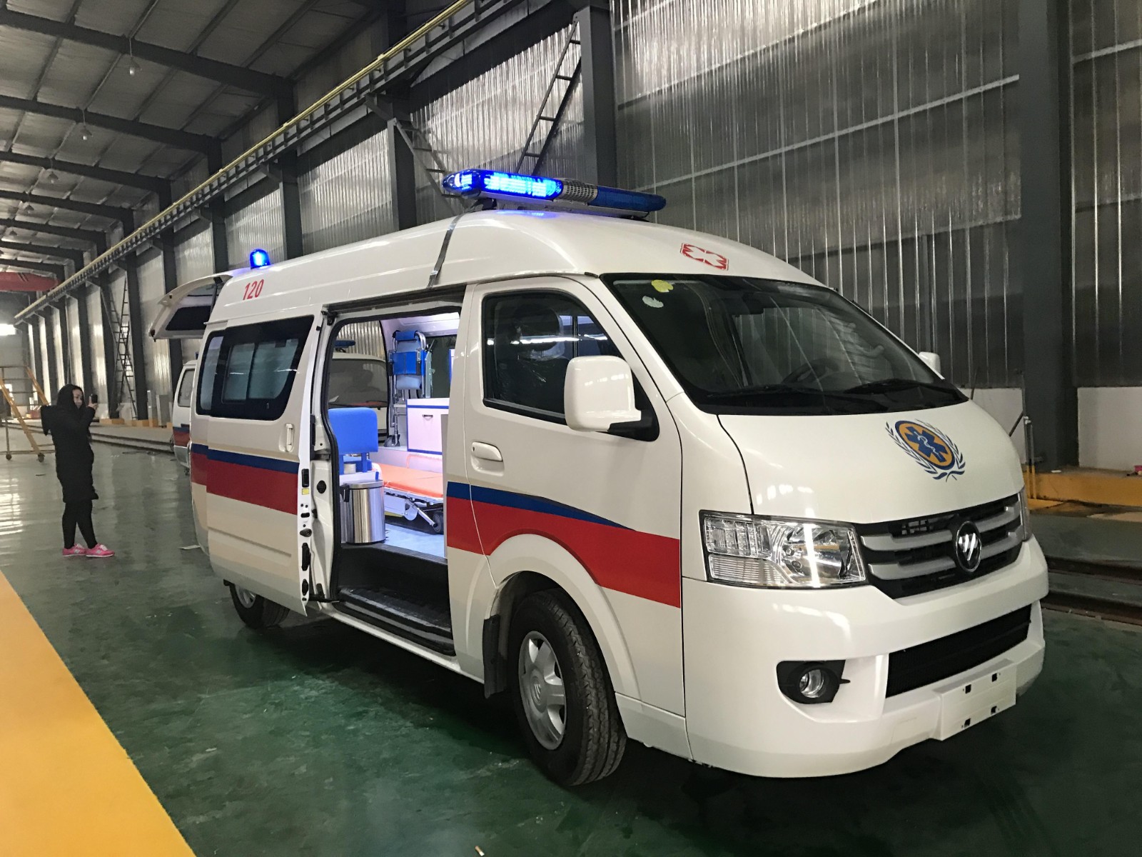 阿瓦提县救护车转院